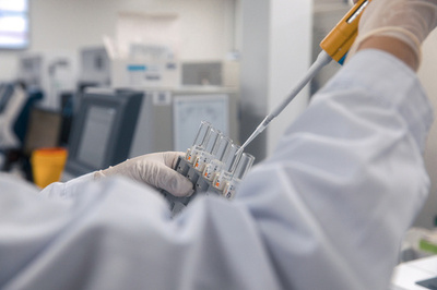 広東省で初のオミクロン株BA.2.12.1感染例を確認 中国