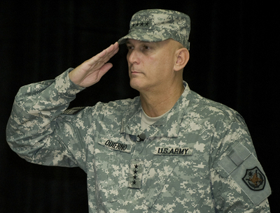 イラク駐留多国籍軍、オディエルノ米陸軍中将が新司令官に就任