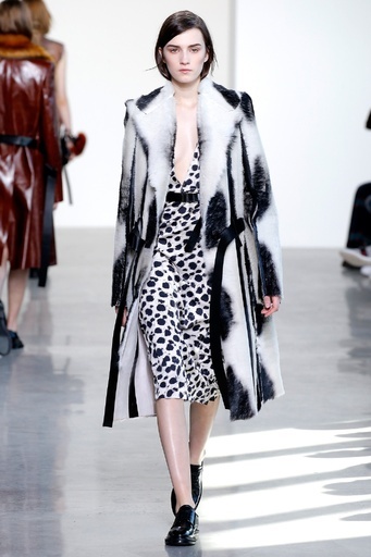 「カルバン クライン」16/17年秋冬コレクション