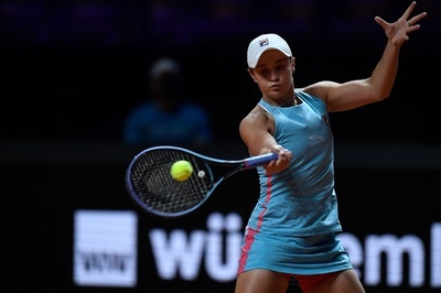 バーティ、クビトバらポルシェGP8強 ケニンは敗退