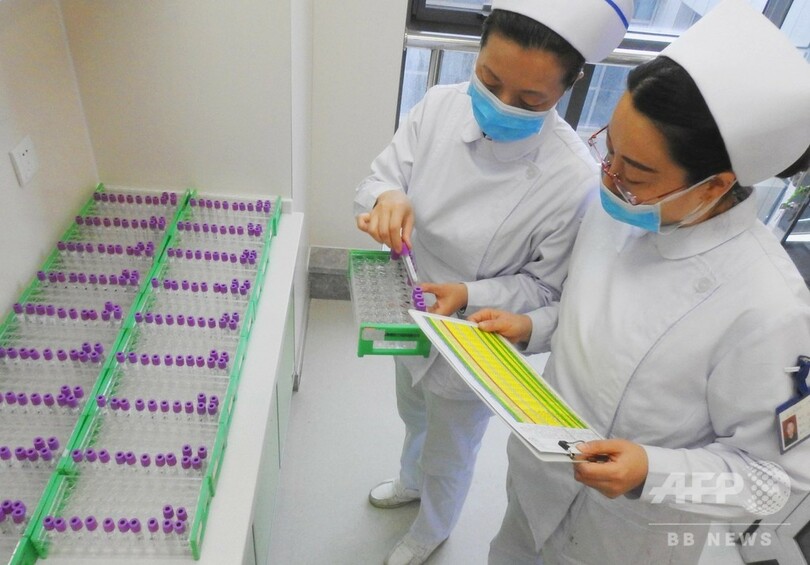 新型肺炎の初の潜在的治療薬、販売を許可 中国国家薬監局
