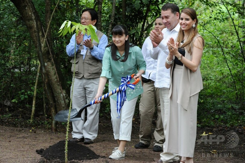 眞子さま、古代マヤ文明遺跡を視察 ホンジュラス