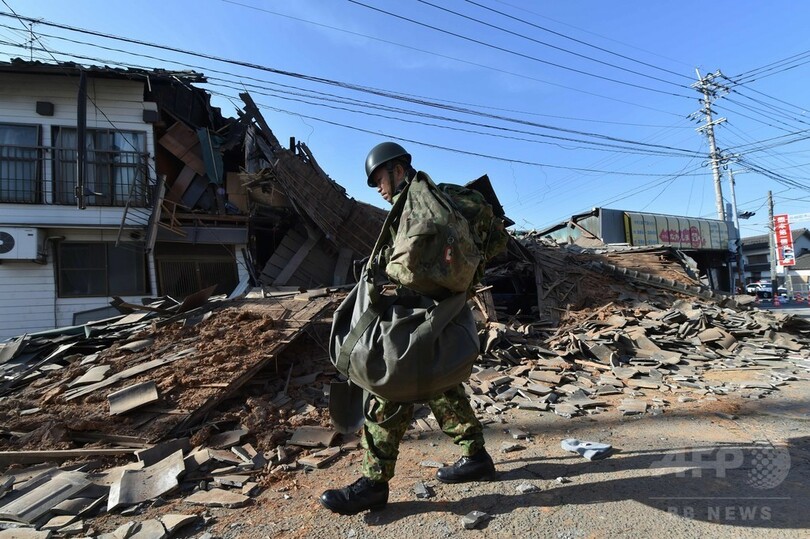 14日からの地震の死者35人に、避難者9万人以上 熊本