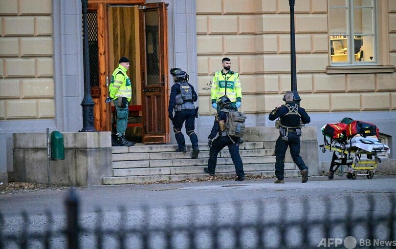 スウェーデンの高校で襲撃、職員2人死亡 男子生徒逮捕