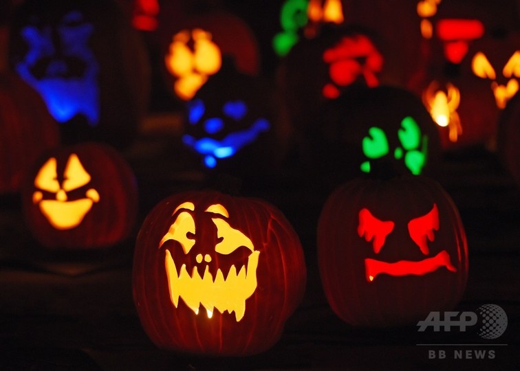 かぼちゃだらけ 5000個が彩るジャック オ ランタンの展示会 写真32枚 国際ニュース Afpbb News