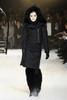 フランス・パリ市内で発表された「モンクレール ガム・ルージュ（Moncler Gamme Rouge）」12/13年秋冬コレクション（2012年3月8日撮影）。(c)Moncler Gamme Rouge