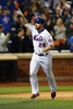 15MLBプレーオフ、ナ・リーグ地区シリーズ（5回戦制）、ニューヨーク・メッツ対ロサンゼルス・ドジャース。4回にソロ本塁打を放ち歓喜するニューヨーク・メッツのダニエル・マーフィー（2015年10月13日撮影）。(c)AFP/Getty Images/Elsa