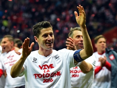 ポーランドが欧州選手権出場決める、レワンドフスキが最多得点記録に並ぶ