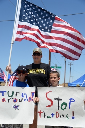 米大統領、不法入国対策で37億ドルの緊急追加予算を要求