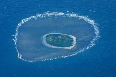 比、南シナ海係争海域で軍拠点改修へ 参謀総長