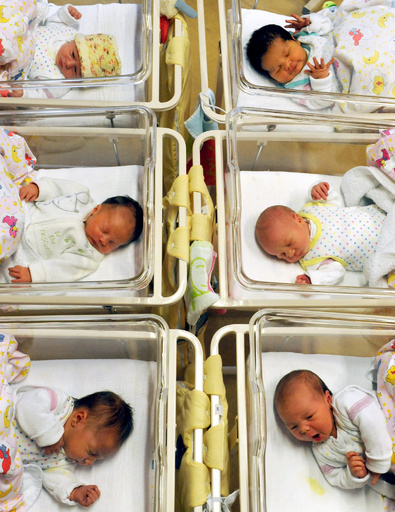 世界人口、2100年までに110億人に到達か