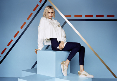 「プーマ」夏らしく輝くゴールドのスウェードBOW バーシティ発売