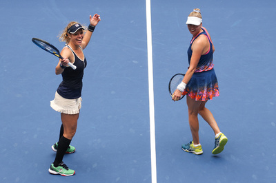 初タッグのシグムンド/ズボナレワ組、全米OP女子ダブルス優勝