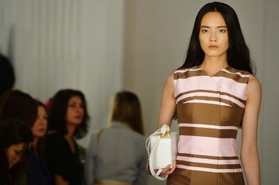 ＜14年春夏ロンドンコレクション＞エミリア・ウィックステッド