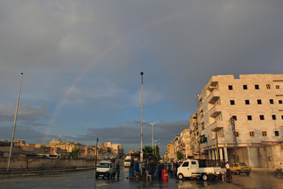 「シリアは絶好の空爆日和」 露国営テレビが天気予報