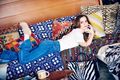 レイトン・ミースター、「ジミー チュウ」15年春夏のお気に入りアイテムを紹介