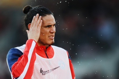 PSGのカヴァーニ、ハムストリング負傷で最低3週間の離脱