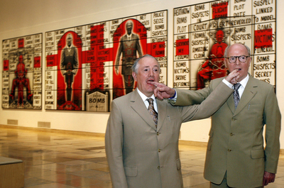 ギルバート＆ジョージ回顧展、ドイツで開催