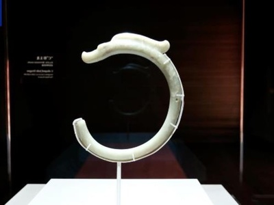 約6500年前の紅山文化古代国家特別展が上海で開催