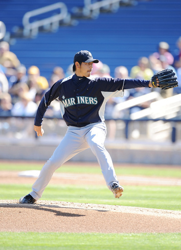 岩隈が1回無失点、青木は2打数無安打