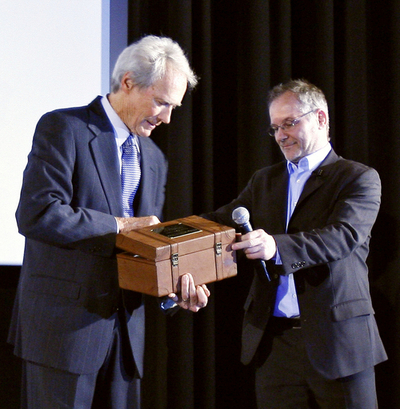 「硫黄島からの手紙」フランス・プレミア上映会にクリント・イーストウッド監督登場 - フランス