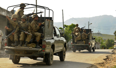 パキスタン政府軍、北西部で新たなタリバン掃討作戦