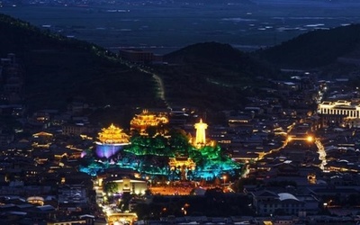 大火災から立ち直ったチベット族の古城・独克宗 中国・雲南省