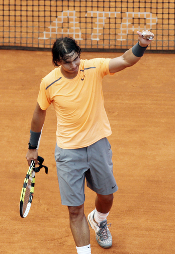 ジョコビッチが悲しみ乗り越え8強入り、錦織は3回戦敗退 モンテカルロ・オープン