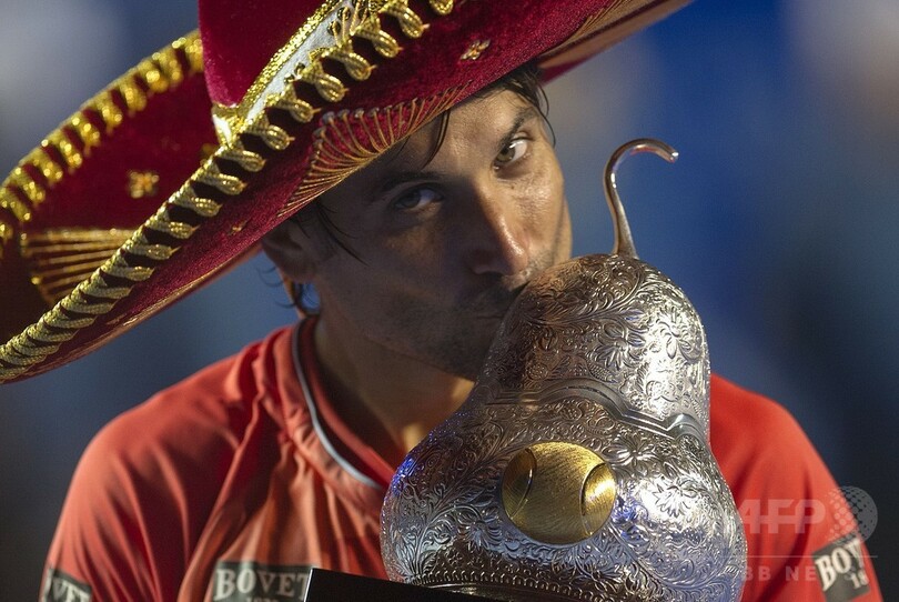 錦織、フェレールに屈し優勝ならず メキシコ・オープン