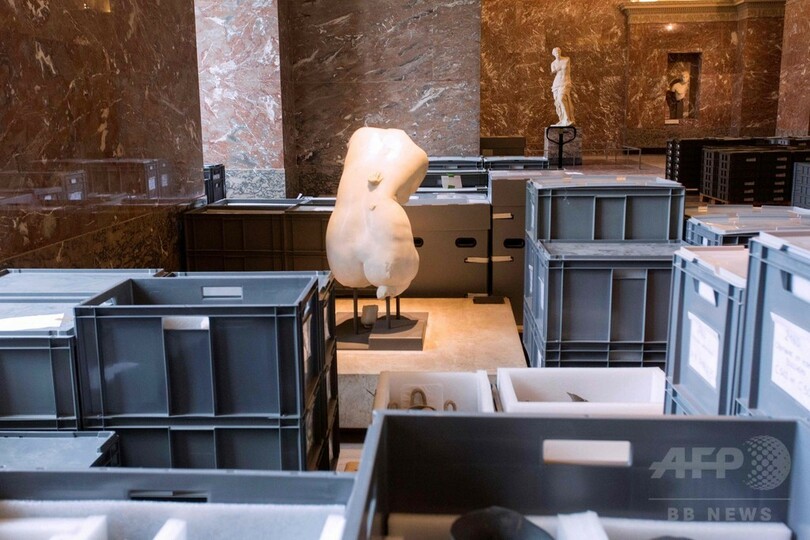 仏ルーブル美術館、セーヌ川氾濫で休館へ 収蔵品を避難