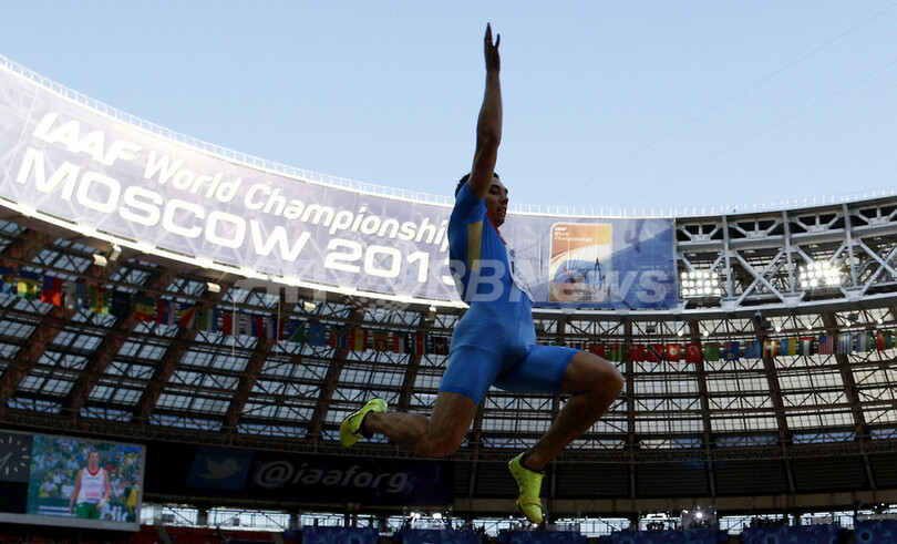 メンコフが男子走り幅跳びで金メダル、第14回世界陸上 写真7枚 国際ニュース：AFPBB News