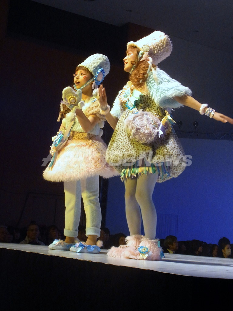 学生らによる迫力の作品一堂に、文化学園文化祭に2万人超える来場者