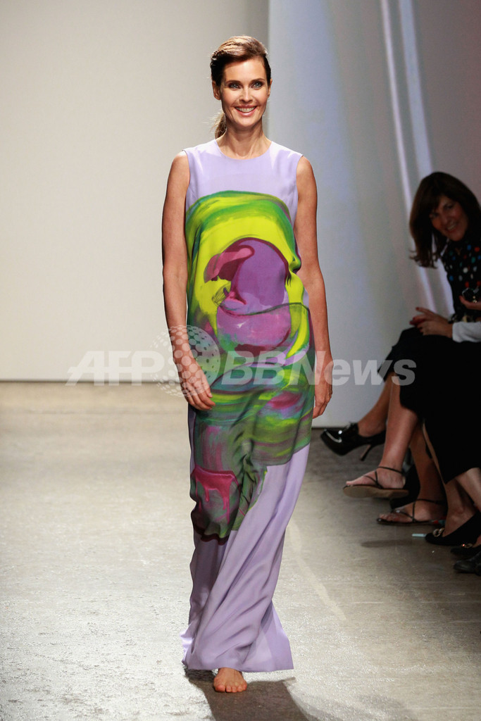 ＜13年春夏NYコレクション＞フィンランド発「マリメッコ」、初のランウェイショー