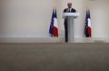 フランス・パリで、記者会見を行うジャン・カステックス首相（2021年1月14日撮影）。(c)THOMAS COEX / POOL / AFP