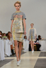 イタリア・ミラノ市内で発表された「アントニオ マラス（ANTONIO MARRAS）」13年春夏コレクション（2012年9月22日撮影）。(c)AFP/GIUSEPPE CACACE