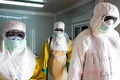 南スーダンの首都ジュバで、世界保健機関（WHO）が実施したエボラ対策の訓練に参加する保健省職員（2019年8月14日撮影、資料写真）。(c)PATRICK MEINHARDT / AFP