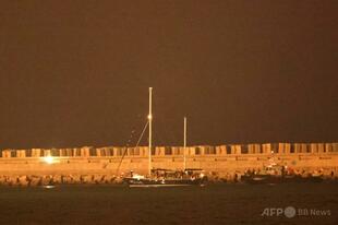 グレタさん乗せた支援船、イスラエルの港に到着