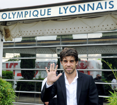 ジュニーニョ リヨンを退団