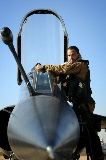 仏ミラージュ戦闘機、タリバン掃討作戦を援護