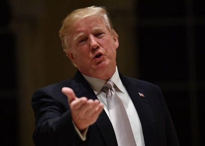 トランプ氏、認知機能に問題なし 健診結果発表