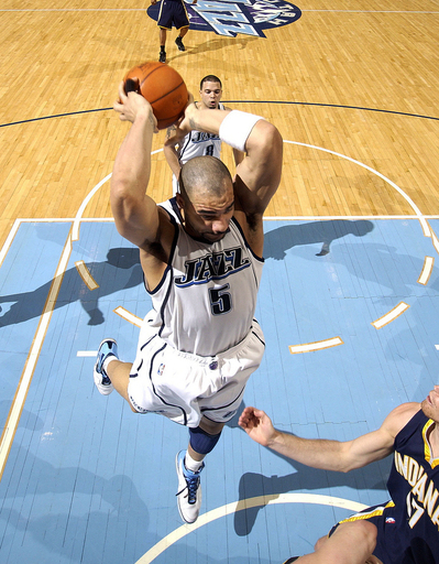 ＜06-07NBA＞ジャズ ペイサーズに1度もリードを許さず5連勝を飾る - 米国