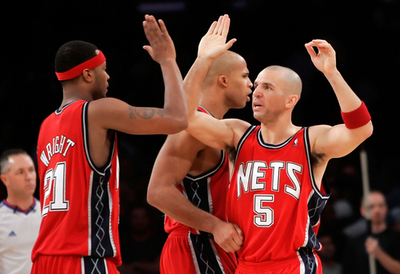 ネッツ レイカーズを破り3連勝