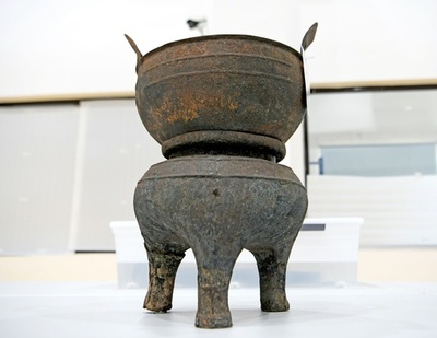 中国安徽省の武王墩墓から古代の「蒸し鍋」5点が出土