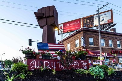 米ミネアポリスで銃撃、1人死亡11人負傷