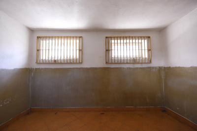 デンマークに刑務所の監房貸与 コソボ議会が協定承認