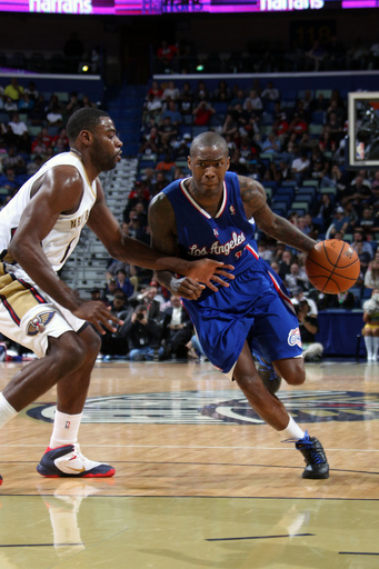 クリッパーズ、クロフォードらの活躍でペリカンズに快勝