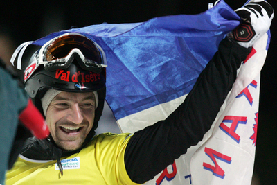 ボゼット 男子パラレル第5戦・回転を制しシーズン3勝目