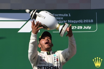 ハミルトンがハンガリーGP優勝、ベッテルとの差を広げて夏季休暇へ