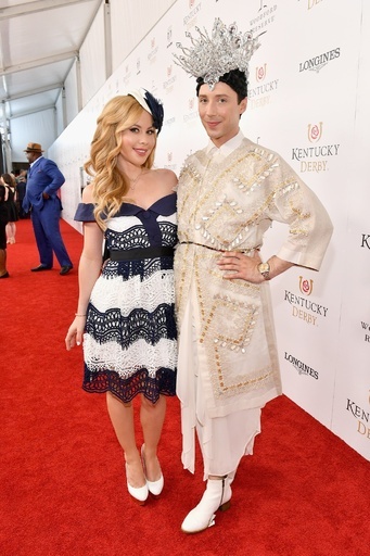 フィギュアのウェアとリピンスキー、ケンタッキーダービーの会場に登場