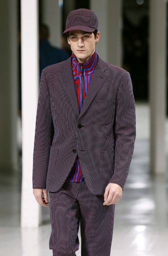 ＜14/15年秋冬パリ・メンズコレクション＞イッセイ ミヤケ